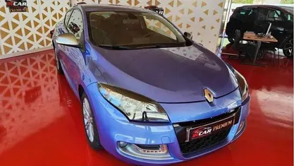 Usado Renault Mégane III 115 HP (84 kW) 2012 Coupé