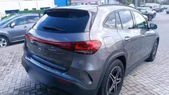 Cinza Usado 2022 Mercedes EQA250 AMG line SUV | € 34.500 (Super Preço)