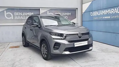 Usado 2025 Citroën C3 PureTech Citadino | € 19.750 (Preço justo)