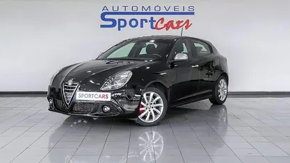 Usado Alfa Romeo Giulietta Exclusive 105 HP (77 kW) 2014 Preto