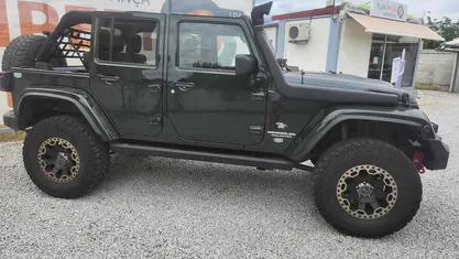 Usado Jeep Wrangler 200 HP (147 kW) 2011 SUV