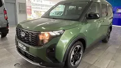 Verde Novo 2025 Ford Tourneo Courier Monovolume | € 25.500 (Preço justo)