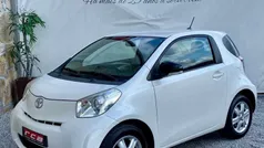 Branco Usado 2009 Toyota iQ Citadino | € 6.990 (Preço justo)