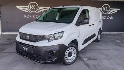 Usado 2020 Peugeot Partner Monovolume | € 12.900 (Preço justo)