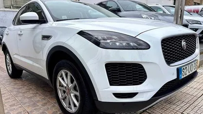 Usado Jaguar E-Pace 150 HP (110 kW) 2018 Branco SUV