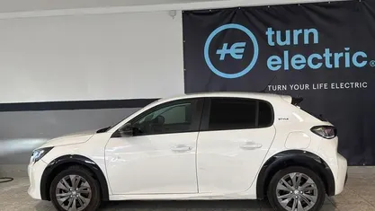 Usado Peugeot e-208 100 kW (136 HP) 2023 Citadino