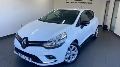 Branco Usado 2018 Renault Clio IV LIMITED | € 12.450 (Preço justo)