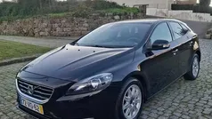 Usado 2014 Volvo V40 Momentum | € 8.900 (Preço justo)