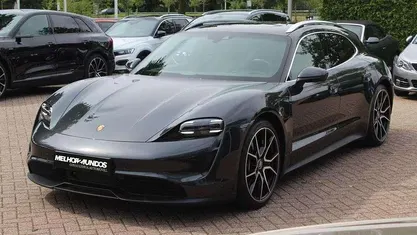 Usado Porsche Taycan 280 kW (381 HP) 2023 Cinza Sedan