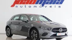Cinza Usado 2024 Mercedes A250 Sedan | € 37.200 (Super Preço)
