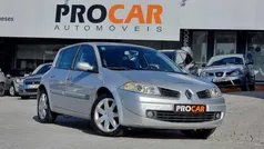 Cinzento Usado 2006 Renault Mégane II Sedan | € 2.750 (Preço justo)