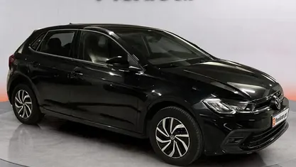 Usado VW Polo Life 95 HP (69 kW) 2022 Preto Citadino