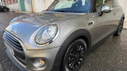 Usado Mini ONE 102 HP (75 kW) 2016 Citadino