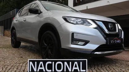 Cinzento Usado 2020 Nissan X-Trail SUV | € 21.990 (Preço justo)