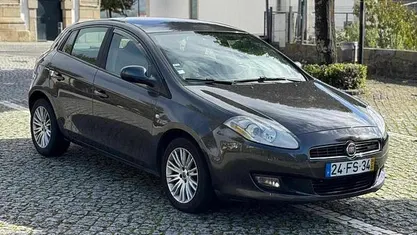 Castanho Usado 2008 Fiat Bravo Citadino | € 5.500 (Preço justo)