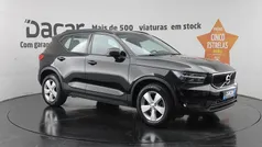 Preto Usado 2021 Volvo XC40 Momentum SUV | € 22.899 (Preço justo)