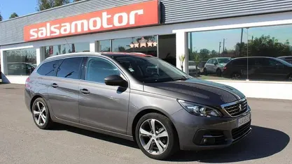 Usado 2020 Peugeot 308 SW Carrinha | € 14.950 (Preço justo)