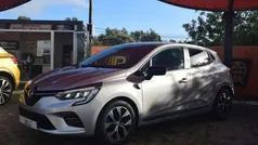 Cinza Usado 2022 Renault Clio V LIMITED | € 15.850 (Preço justo)