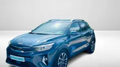 Azul Usado 2024 Kia Stonic SUV | € 18.490 (Preço justo)