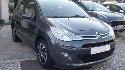 Cinzento Usado 2016 Citroën C3 Citadino | € 9.950 (Preço justo)