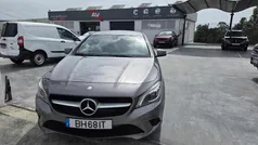 Cinzento Usado 2016 Mercedes CLA180 Sedan | € 16.850 (Preço justo)