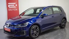 Azul Usado 2020 VW Golf VIII GTE | € 23.900 (Bom preço)