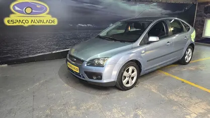 Usado Ford Focus Ghia 109 HP (80 kW) 2007