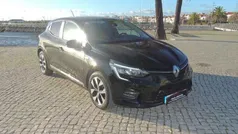 Preto Usado 2022 Renault Clio V LIMITED | € 16.990 (Preço justo)