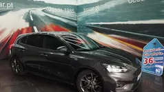 Cinzento Usado 2019 Ford Focus | € 17.199 (Preço justo)