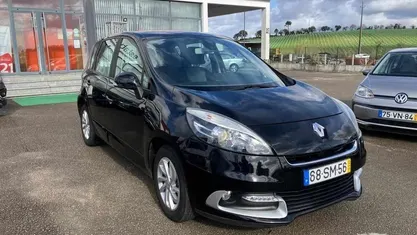 Preto Usado 2012 Renault Scénic III Luxe Monovolume | € 8.750 (Preço justo)