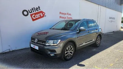 Cinzento escuro metalizado Usado 2018 VW Tiguan SUV | € 18.950 (Super Preço)