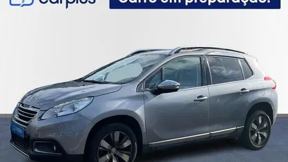 Usado Peugeot 2008 Active 82 HP (60 kW) 2016 Cinza SUV