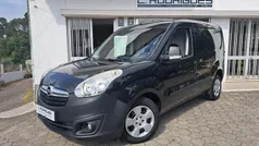 Preto Usado 2017 Opel Combo Monovolume | € 9.750 (Preço justo)