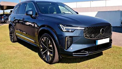 Azul Usado 2025 Volvo XC90 SUV | € 71.750 (Preço justo)