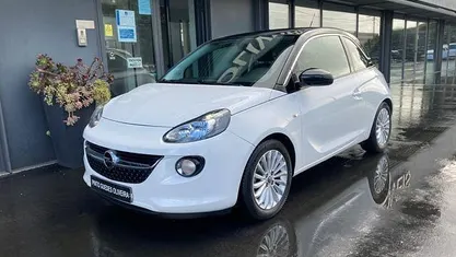 Usado Opel Adam 70 HP (51 kW) 2018 Branco Citadino