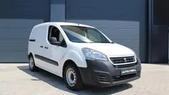 Branco Usado 2018 Peugeot Partner Monovolume | € 10.000 (Preço justo)