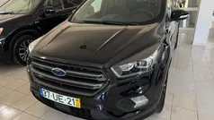 Preto Usado 2018 Ford Kuga ST-Line SUV | € 17.300 (Bom preço)