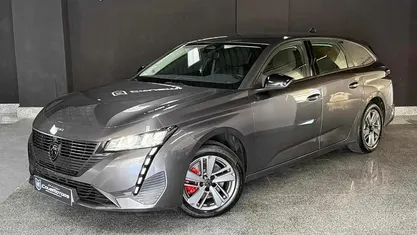 Usado Peugeot 308 SW 130 HP (95 kW) 2022 Cinzento Carrinha