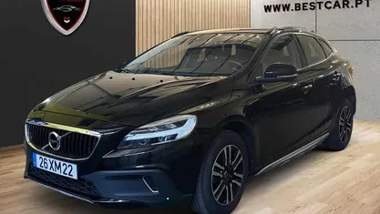 Preto Usado 2019 Volvo V40 Carrinha | € 16.950 (Preço justo)