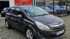 Cinzento Usado 2011 Opel Corsa Sedan | € 5.999 (Preço justo)