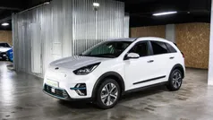 Branco Usado 2021 Kia e-Niro Spirit SUV | € 26.000 (Preço justo)