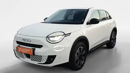 Usado 2025 Fiat 600 | € 23.345 (Preço justo)