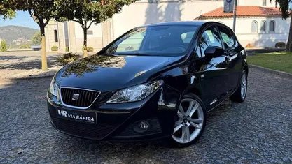 Usado Seat Ibiza 105 HP (77 kW) 2012 Preto