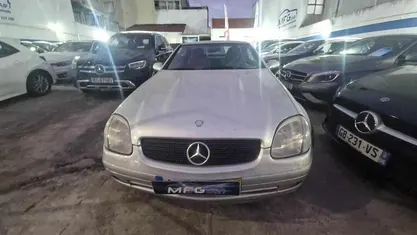 Cinzento Usado 2004 Mercedes SLK230 Cabrios | € 10.600
