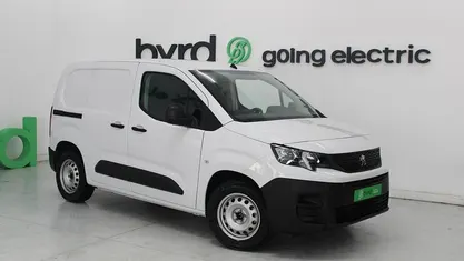Usado Peugeot E-Partner Premium 49 kW (67 HP) 2023 Monovolume