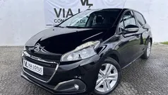 Usado 2017 Peugeot 208 Style Citadino | € 9.249 (Preço justo)