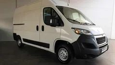 Branco Usado 2020 Peugeot Boxer Van | € 19.900 (Preço justo)