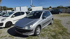 Usado 2001 Peugeot 206 Citadino | € 2.500 (Preço justo)