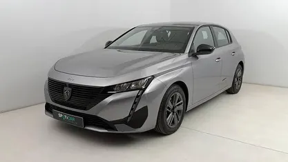 Usado Peugeot 308 Active 130 HP (95 kW) 2023 Sedan