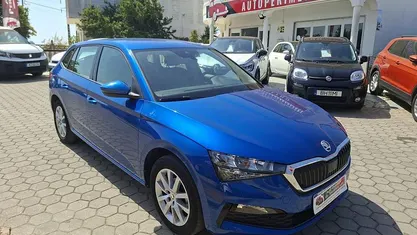Usado Skoda Scala Style 95 HP (69 kW) 2022 Azul Citadino